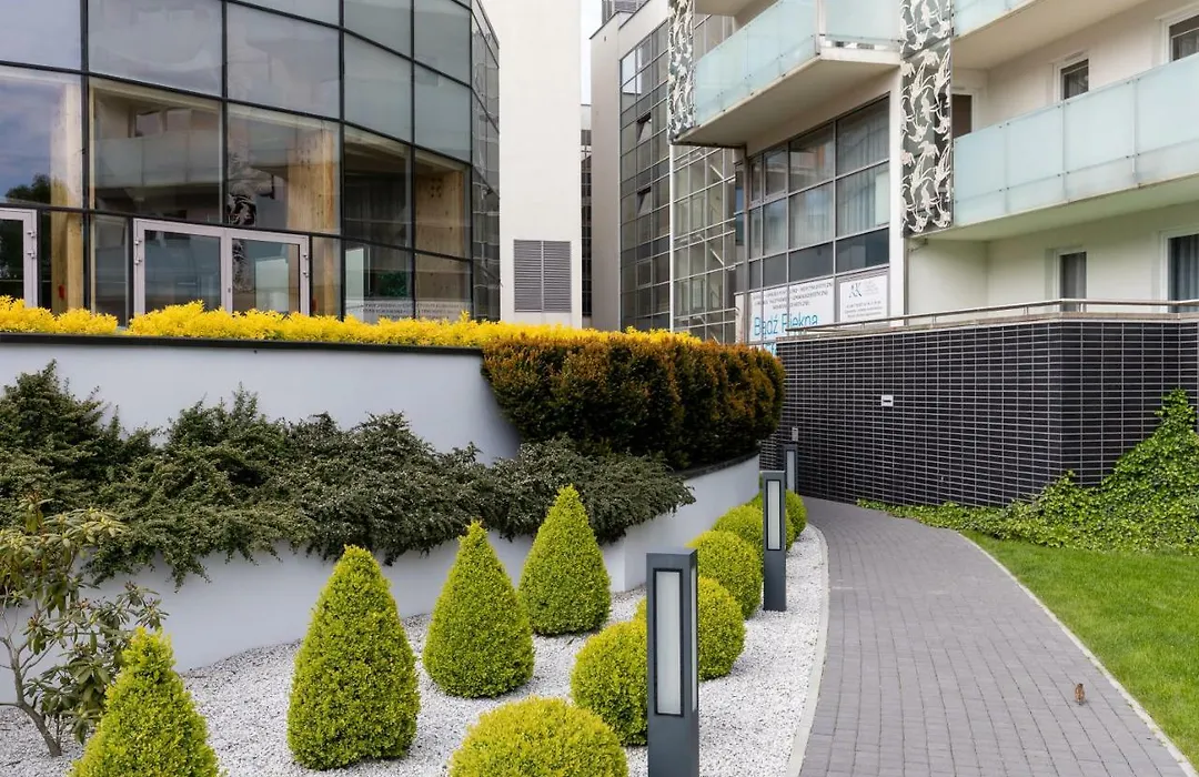 Apartamenty Aquarius By Noclegi Renters-1
